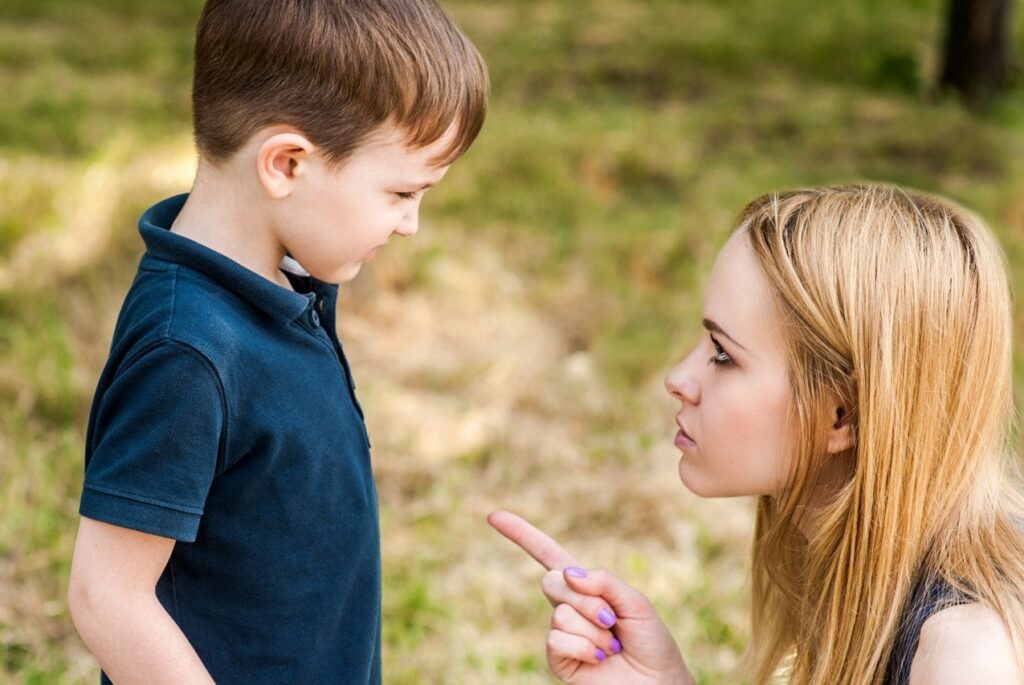 Ebeveynlerde iletişim sorunu ve aile içi iletişim sorunları